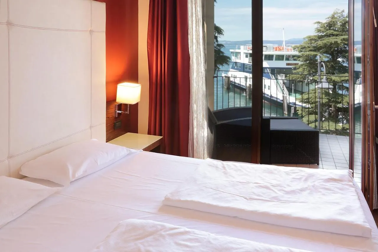 Hotel Lido Torri del Benaco