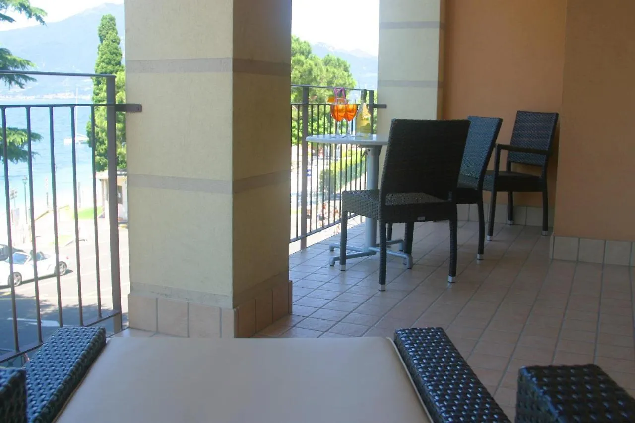 Hotel Lido Torri del Benaco