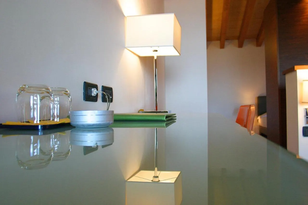 Hotel Lido Torri Del Benaco Italy