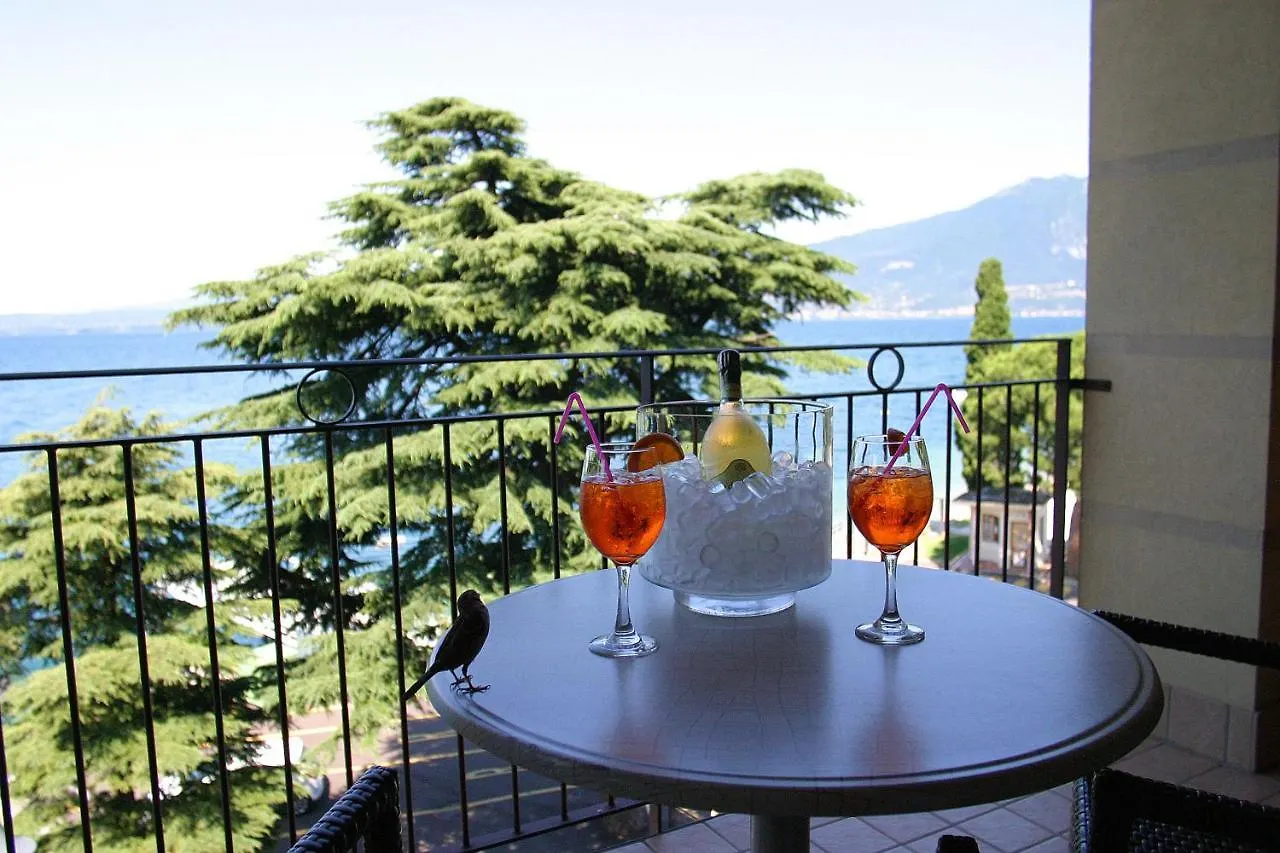 Hotel Lido Torri Del Benaco 3*,  Italy