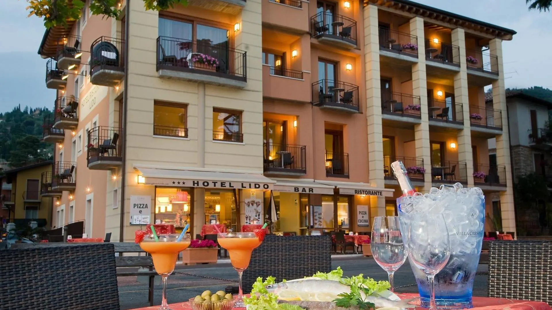 Hotel Lido Torri Del Benaco Italy