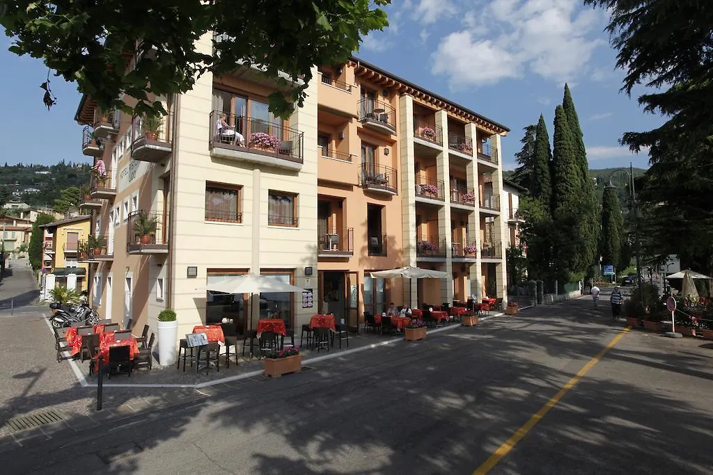Hotel Lido Torri Del Benaco